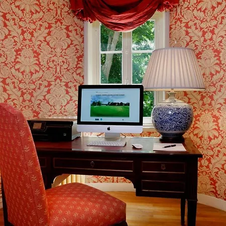 Relais Du Silence Chateau De La Frediere 3*