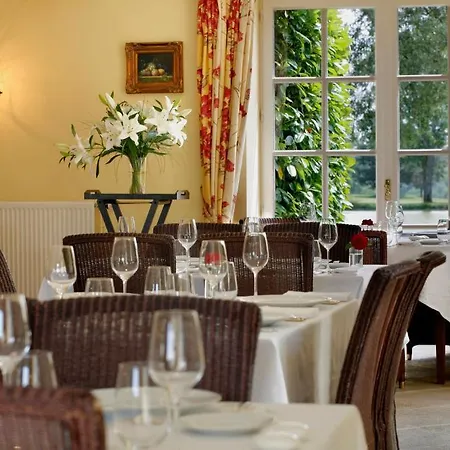 Relais Du Silence Chateau De La Frediere 3* Roanne