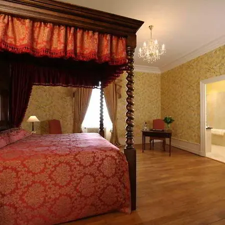 Relais Du Silence Chateau De La Frediere 3* Roanne