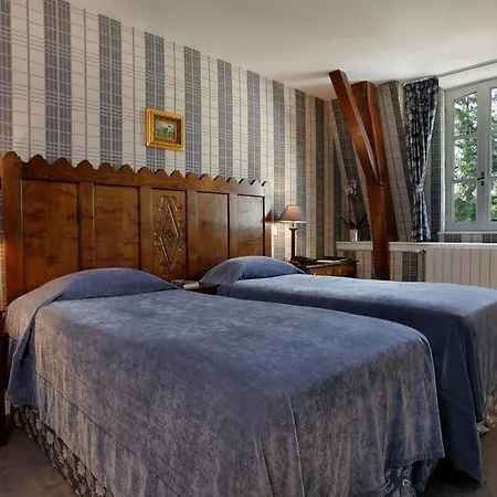 Hotel Relais Du Silence Chateau De La Frediere 3*