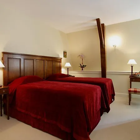 Hotel Relais Du Silence Chateau De La Frediere 3*
